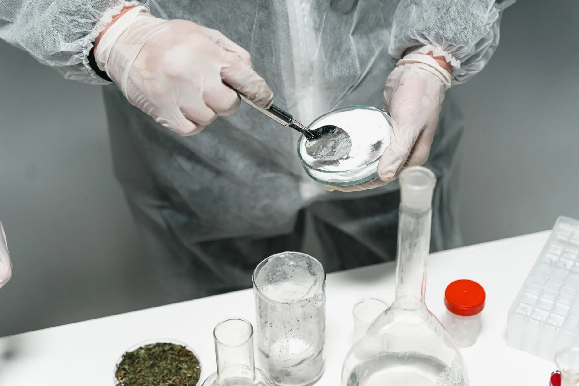 物联网技术方案选型指南：智能硬件开发中的关键考量因素
